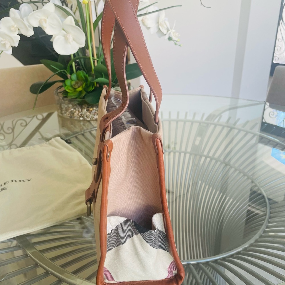 Burberry Nova Check Tan, Canvas and Leather Tote with Dust Cover. Authentic. - Picture 3 of 16